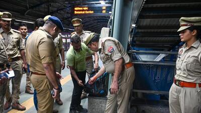 A joint team of Noida Police and CISF along with QRT/BDDS and dog squad conducted a security check of Okhla metro station, parking area and platforms on Tuesday night ahead of Independence Day. (Sunil Ghosh/HT Photo) A joint team of Noida Police and CISF along with QRT/BDDS and dog squad conducted a security check of Okhla metro station, parking area and platforms on Tuesday night ahead of Independence Day. (Sunil Ghosh/HT Photo)