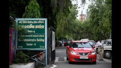 The decision to issue an adverse entry was made after the CEO discovered discrepancies between the officials’ report (Sunil Ghosh/HT Photo) The decision to issue an adverse entry was made after the CEO discovered discrepancies between the officials’ report (Sunil Ghosh/HT Photo)