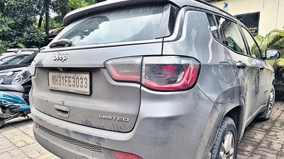 The police launched a hunt for the grey Jeep Compass and found that the accused had taken the Jogeshwari Vikhroli Link Road (JVLR) and had gone towards the Nashik Highway. A few hours later, the vehicle was traced near Igatpuri, said a police officer (Hindustan Times) The police launched a hunt for the grey Jeep Compass and found that the accused had taken the Jogeshwari Vikhroli Link Road (JVLR) and had gone towards the Nashik Highway. A few hours later, the vehicle was traced near Igatpuri, said a police officer (Hindustan Times)