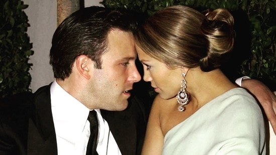 Ben Affleck đã tuyên bố bỏ thuốc vì lối sống của Jennifer Lopez đe dọa đến sự tỉnh táo của anh. (Instagram)