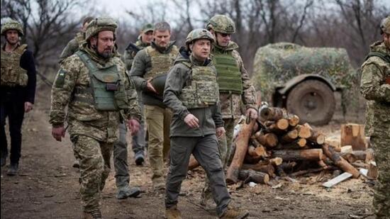 Ukraine’s President Volodymyr Zelenskiy visits positions of armed forces near the frontline (Reuters Photo)