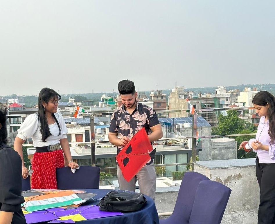 Participants participating eagerly in a kite flying event in the city organised by ROFLers Participants participating eagerly in a kite flying event in the city organised by ROFLers