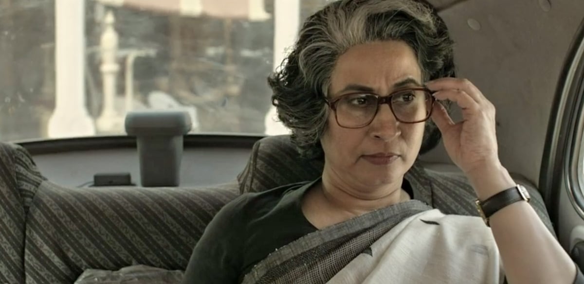 Avantika​ Akerkar as Indira Gandhi