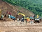 Karnataka landslide: Navy divers commence search for missing Kerala lorry driver Karnataka landslide: Navy divers commence search for missing Kerala lorry driver