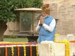 Prime Minister Narendra Modi dons a vibrant leheriya turban while addressing the nation from the ramparts of the Red Fort in Delhi on August 15.
Prime Minister Narendra Modi dons a vibrant leheriya turban while addressing the nation from the ramparts of the Red Fort in Delhi on August 15.