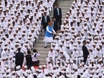 Prime Minister Narendra Modi with children at Independence day at Red Fort in New Delhi on Thursday. (Arvind Yadav/HT) Prime Minister Narendra Modi with children at Independence day at Red Fort in New Delhi on Thursday. (Arvind Yadav/HT)