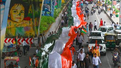 A Tricolor march in Noida on Thursday. (Sunil Ghosh/HT Photo)