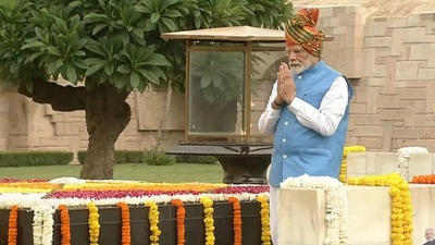 Independence Day 2024: Prime Minister Narendra Modi at Rajghat. (Youtube) Independence Day 2024: Prime Minister Narendra Modi at Rajghat. (Youtube)