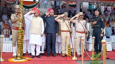 PWD and Public Health and Engineering Minister Dr Banwari Lal, Deputy Commissioner Nishant Kumar Yadav, Police Commissioner Vikas Kumar Arora at the 78th Independence Day celebrations at Tau Devi Lal Stadium in Gurugram. (Parveen Kumar/HT PHOTO)