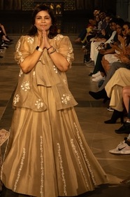 Romaa Agarwal showcasing Indian handicraft and handloom dress at London Fashion Week (Instagram) Romaa Agarwal showcasing Indian handicraft and handloom dress at London Fashion Week (Instagram)