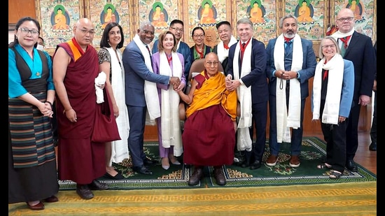 Kangra, Jun 19 (ANI): The Bipartisan US Congressional delegation led by Representative Michael McCaul and former US House Speaker Nancy Pelosi meets Tibetan spiritual leader Dalai Lama at his residence in Mcleodganj, Kangra on Wednesday. (ANI Photo) (Gourav)