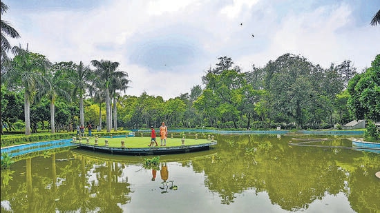 The park was established in 1969 and acts as a blue-green public place for people living in central Delhi, besides being a popular spot for morning joggers. (Vipin Kumar/HT PHOTO)