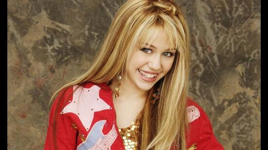 Twenty years after the show, a question: Did anyone really fall for Hannah Montana’s disguise?