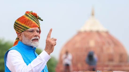 Prime minister Modi also kept in line with the theme of Viksit Bharat, saying that with the resolve and belief of 140 crore people, India would become a developed country by 2047(Arvind Yadav/Hindustan Times)