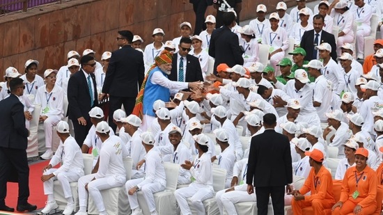PM Modi, during his address, also touched upon various topics, including the Kolkata doctor's rape-murder case, the Bangladesh crisis and development reforms for the country.(Arvind Yadav/Hindustan Times)