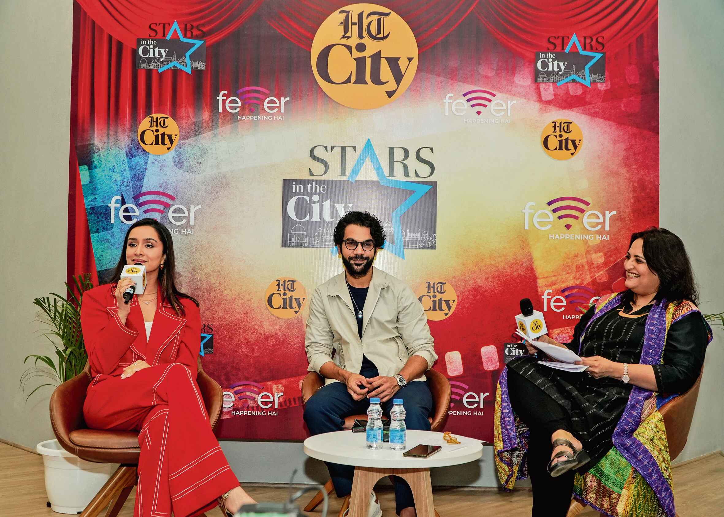 Shraddha Kapoor y Rajkummar Rao para SITC con Sonal Kalra