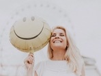Having a dedicated routine which involves steady and slow breathing, mindful practices and heartwarming time with loved ones helps in looking forward to the day ahead. 