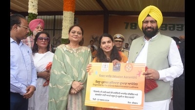 On the occasion of 78th Independence Day celebrations, Cabinet Minister Balkar Singh launched "Programme Aarambh" to revolutionise early childhood education. (HT Photo) On the occasion of 78th Independence Day celebrations, Cabinet Minister Balkar Singh launched "Programme Aarambh" to revolutionise early childhood education. (HT Photo)