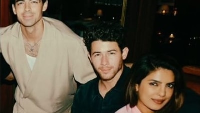 Priyanka Chopra shares a picture with Nick and Joe Jonas Priyanka Chopra shares a picture with Nick and Joe Jonas