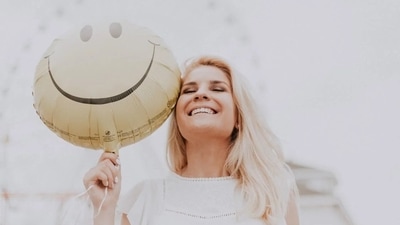 Having a dedicated routine which involves steady and slow breathing, mindful practices and heartwarming time with loved ones helps in looking forward to the day ahead. (Pexels) Having a dedicated routine which involves steady and slow breathing, mindful practices and heartwarming time with loved ones helps in looking forward to the day ahead. (Pexels)