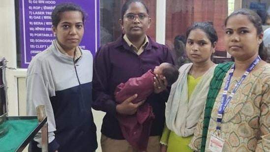 Over 140 children rescued by Thane GRP in 2024 Over 140 children rescued by Thane GRP in 2024