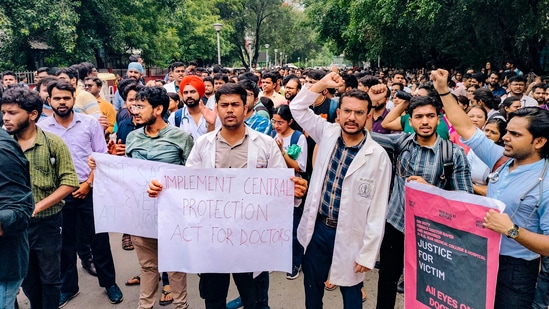 Amid nationwide strikes, Resident Doctors' Associations (RDA)across Delhi have announced that they will be holding a joint protest on Friday(PTI)