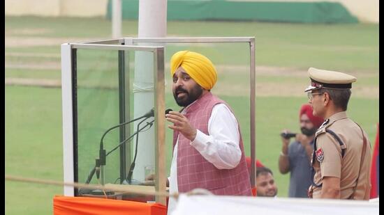 Punjab chief minister Bhagwant Mann delivers his Independence Day speech in Jalandhar on Friday. (HT photo)