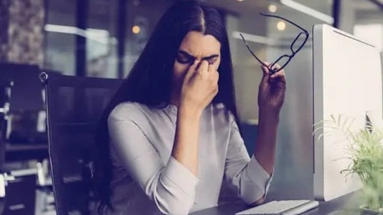 Stress and blood sugar: Thyroid functionality can be significantly affected by high cortisol levels, prolonged exposure to stress and high blood sugar. (Unsplash)