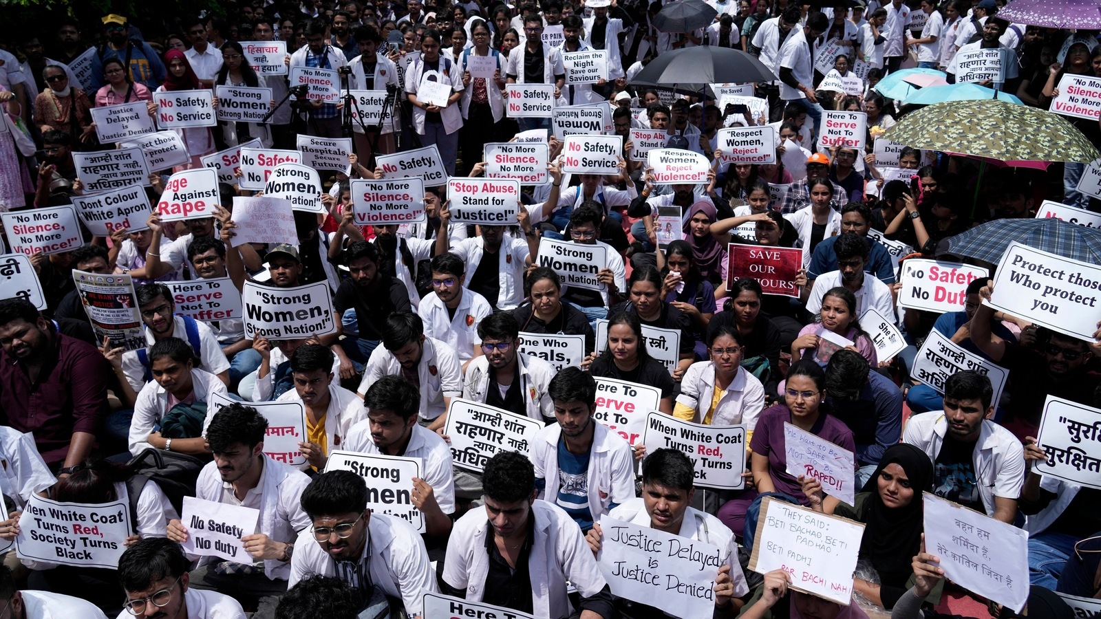 Kolkata rape-murder: 'Transfer' of 42 Bengal doctors sparks row, BJP slams CM Mamata Banerjee