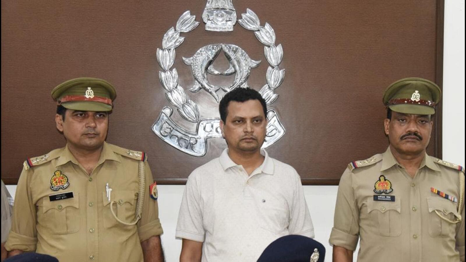 40-year-old arrested for duping 10 scrap dealers in Ghaziabad