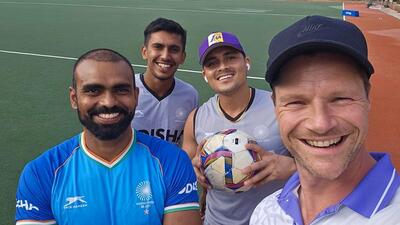 (L-R) PR Sreejesh, Suraj Karkera, Krishan Bahadur Pathak with India’s goalkeeping consultant Dennis van de Pol. (HT Photo) (L-R) PR Sreejesh, Suraj Karkera, Krishan Bahadur Pathak with India’s goalkeeping consultant Dennis van de Pol. (HT Photo)