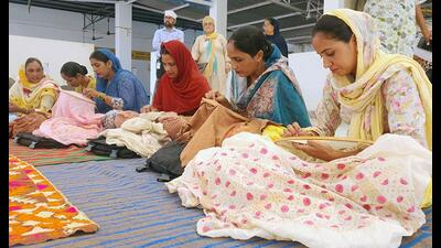 Rural women engaged in phulkari work at Ramsara village in Bathinda. (Sanjeev Kumar/HT) Rural women engaged in phulkari work at Ramsara village in Bathinda. (Sanjeev Kumar/HT)