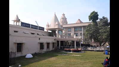 The Ayodhya Dham railway station is all set for expansion as the Union government has issued a notification to acquire land for the project. This will be the first mega project of the Modi 3.0 government for Ayodhya. (File) The Ayodhya Dham railway station is all set for expansion as the Union government has issued a notification to acquire land for the project. This will be the first mega project of the Modi 3.0 government for Ayodhya. (File)