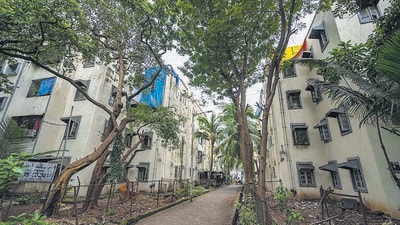 The five planned SRA buildings will have only 234 extra flats of 270 square feet each and thus it will not be possible to accommodate all the Government Colony employees. (Satish Bate/ Hindustan Times)