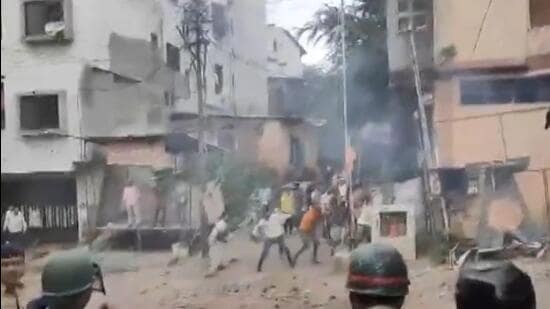 Clashes marred shut down at Nashik and Jalgaon on Friday. (ANI)