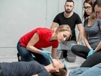 How to handle medical emergencies? 5 essential steps everyone should be aware of 