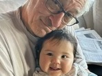 Robert De Niro, at the age of 80, welcomed a baby daughter with his girlfriend, Tiffany Chen. Robert De Niro, at the age of 80, welcomed a baby daughter with his girlfriend, Tiffany Chen.