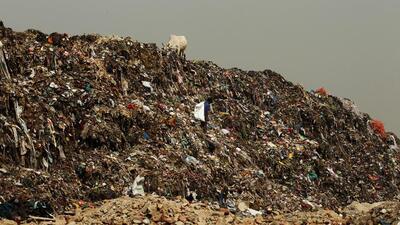 A view of the Ghazipur landfill over the past decade. (Representative photo/HT Archive) A view of the Ghazipur landfill over the past decade. (Representative photo/HT Archive)