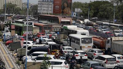 Deputy commissioner of police Sandeep Singh Gill appealed various mandal volunteers to help the police in planning the traffic during the festive season. Accordingly, the volunteers of various circles will assist in traffic planning. (REPRESENTATIVE PHOTO)