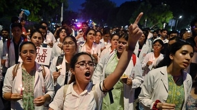 Doctors take out candle march demanding justice for the alleged sexual assault and murder of a female postgraduate trainee doctor of the Kolkata RG Kar Medical College and Hospital, at Connaught Place, in New Delhi on Sunday. (ANI) Doctors take out candle march demanding justice for the alleged sexual assault and murder of a female postgraduate trainee doctor of the Kolkata RG Kar Medical College and Hospital, at Connaught Place, in New Delhi on Sunday. (ANI)