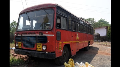 Earlier in October 2023, Congress workers led by Joshi held a protest in front of the ST divisional office, demanding the early restoration of the Shivajinagar bus stand. (HT PHOTO) Earlier in October 2023, Congress workers led by Joshi held a protest in front of the ST divisional office, demanding the early restoration of the Shivajinagar bus stand. (HT PHOTO)