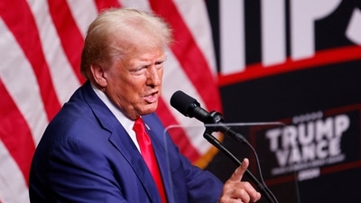Secret Service under fire again after female agent allegedly ‘abandoned her post’ at Donald Trump's NC rally (REUTERS/Jonathan Drake) (REUTERS)