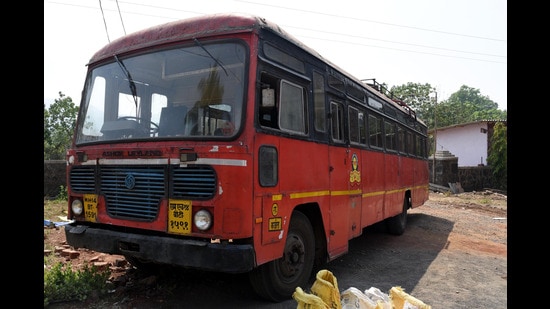 Earlier in October 2023, Congress workers led by Joshi held a protest in front of the ST divisional office, demanding the early restoration of the Shivajinagar bus stand. (HT PHOTO)