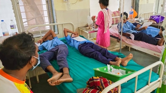 Students receive treatment at a rural hospital in Palghar after contracting suspected food poisoning on August 6, 2024. (Image for illustration purposes only) (PTI)