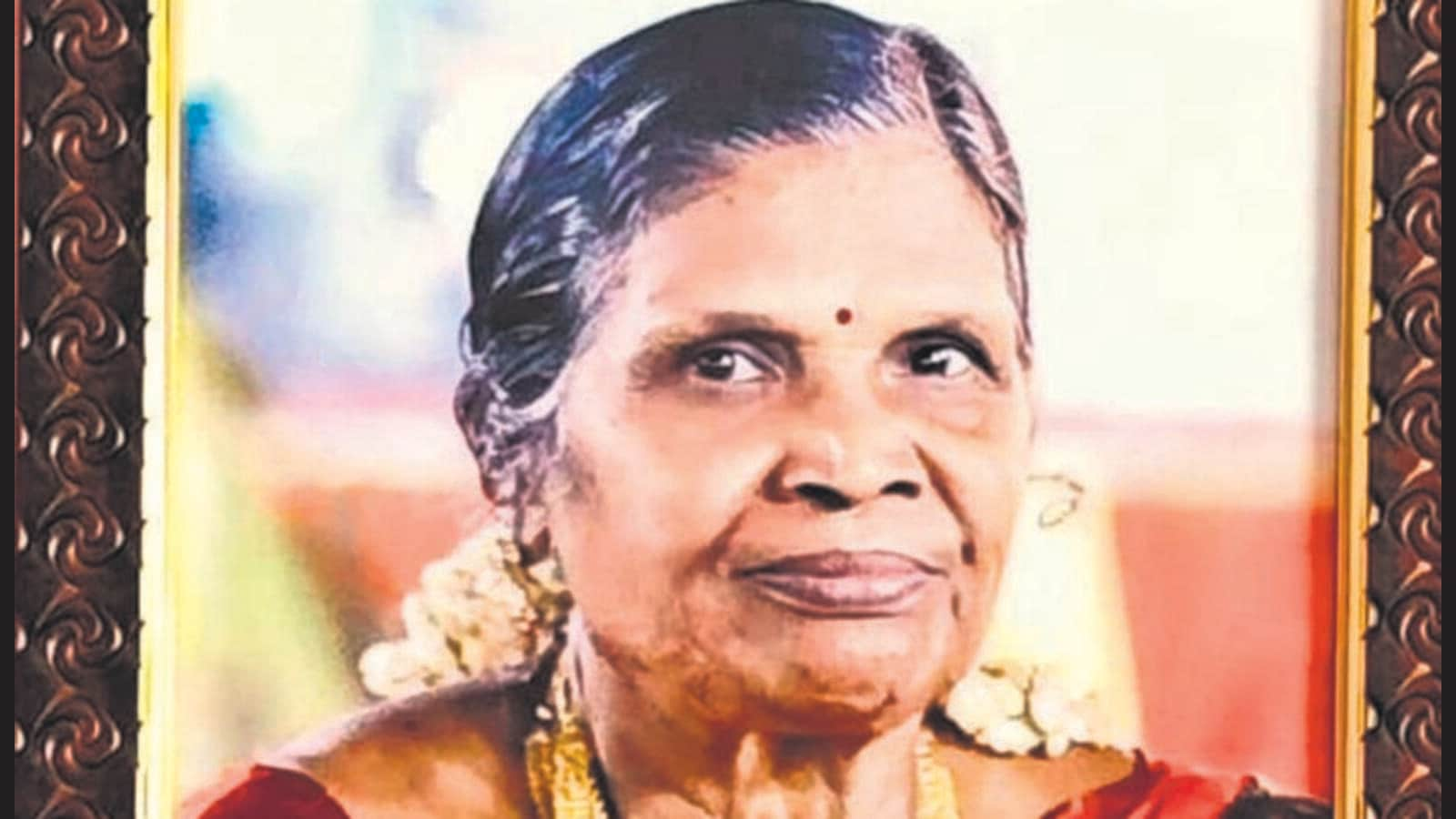 Thane: Online gambling addict kills, robs 74-year-old, sets her house on fire