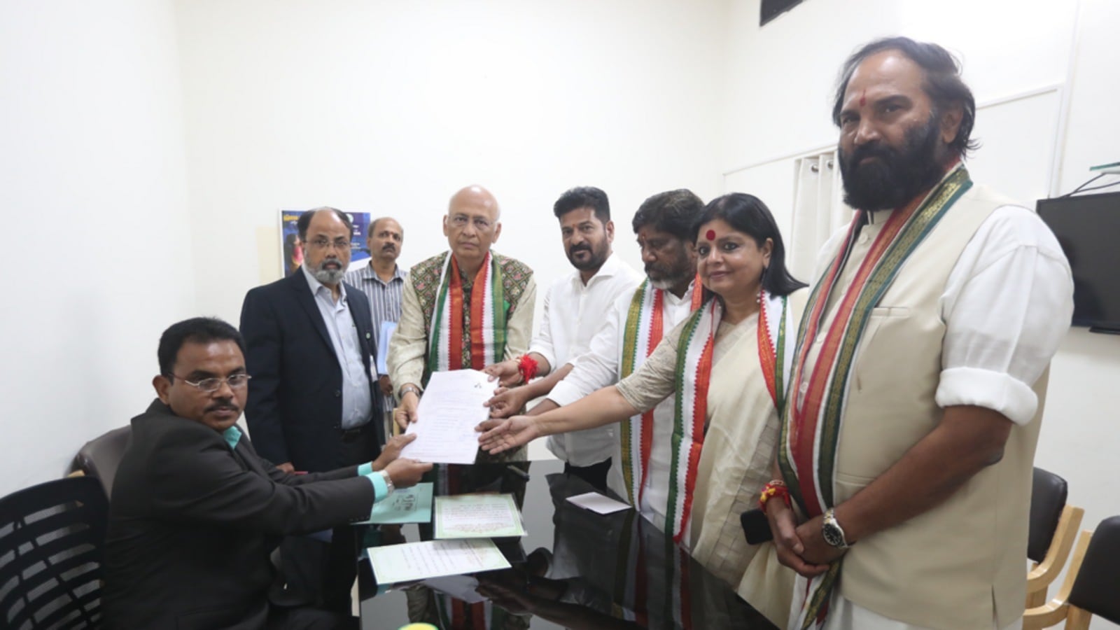 Singhvi files nomination papers for Sept 3 Telangana Rajya Sabha by-election