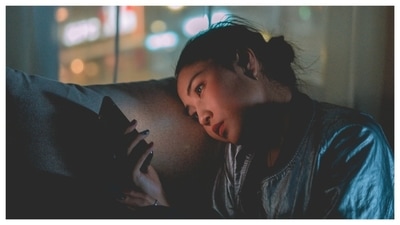 Staying well past bedtime is harmful to both your mental and physical wellbeing. (Pexels/mikoto.raw ) Staying well past bedtime is harmful to both your mental and physical wellbeing. (Pexels/mikoto.raw )