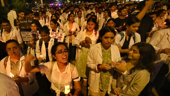 Kolkata murder case LIVE: Hundreds of women return to the streets of Bengal in protest