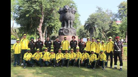 The team arrived at Chandigarh after covering a distance of 865 km, traversing through Jammu and Kashmir, and Himachal Pradesh. (HT Photo)