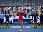  Aryna Sabalenka raises the Rookwood Cup after the women's championship match of the Cincinnati Open at the Lindner Family Tennis Center in Mason, Ohio, on Monday.